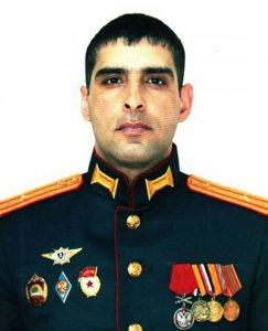 Гвардии майор Елнур АЛИЕВ.