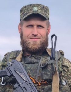 Старший лейтенант Евгений РЯБЕЦ.