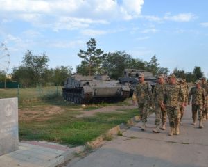 На трассе – соперники, вне её – друзья и коллеги.