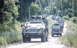 На страже стратегической стабильностиАвтоколонна подвижного формирования на марше. 2018 г.