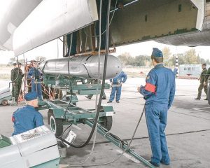 Тренировка по подвеске крылатой ракеты. 2009 г.