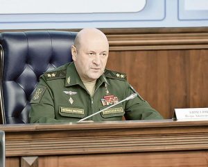 Эмоциональные проамериканские выступления в ответ на неоспоримые факты.