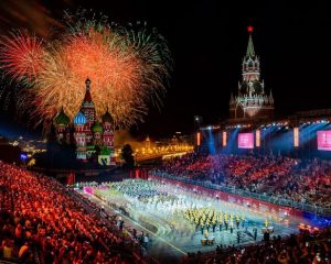 Музыка остаётся в сердцах.