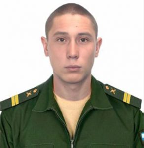 Младший сержант  Александр ПОЛИТОВ.