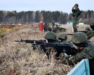 С опорой на правду и с верой в победу