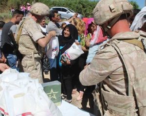 Российский ЦПВС провёл гуманитарную акцию в провинции Дейр-эз-Зор.