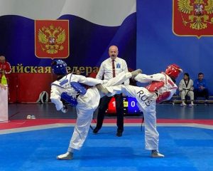 Занимая пьедестал.