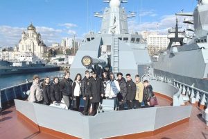 Считаем за честь служить на таком корабле