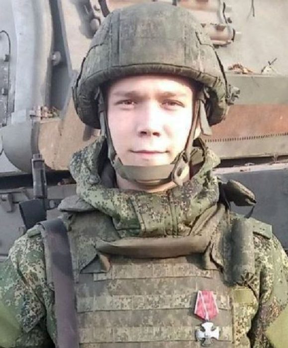 Сержант Денис ПЕТУХОВ.