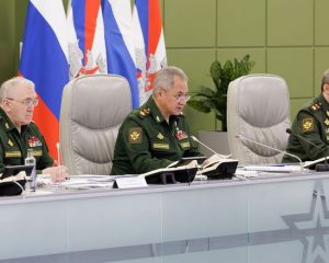 В приоритетном порядке