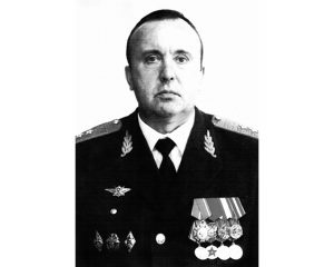 КОЛОМИЙЧЕНКО Анатолий Яковлевич