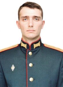 Старший лейтенант Артём Сухочев.