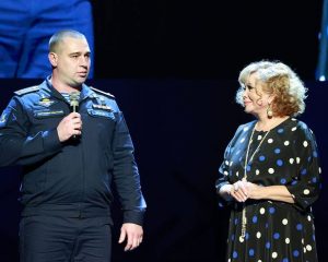 Маяки помогают выбрать путь.