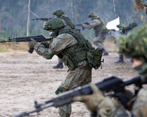 С твёрдой решимостью на защиту России.