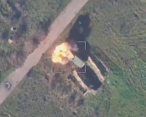 Продолжаем уничтожать систему военного управления Украины