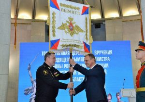 Там Родина-мать на подвиг зовёт своих сыновей