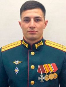 Гвардии лейтенант Исмаил МАГОМЕДОВ.