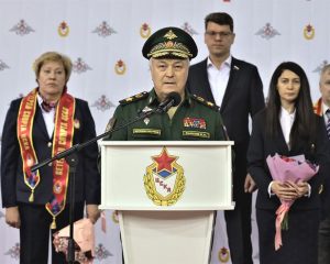 Удостоенные чести нести знамя отечественного спорта