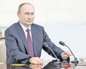 Россия приостановила участие в зерновой сделке