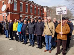 Построение побатальонно.