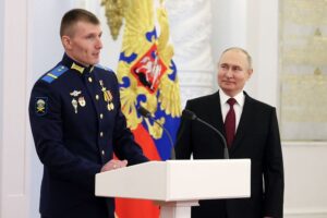 В основе героизма – любовь к Родине и глубокое осознание чувства собственного долга, ратного, гражданского, профессионального