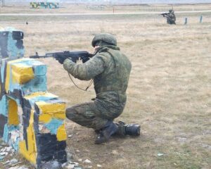 С твёрдой решимостью защитить Родину.