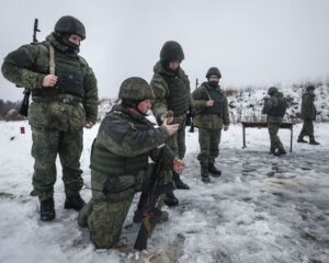 Позвала их Россия, как бывало не раз.