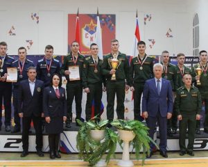 Любые тяжести им по плечу.