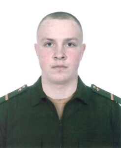 Ефрейтор Максим ТИХОНОВ.