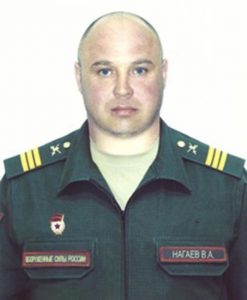 Гвардии сержант Владимир НАГАЕВ.