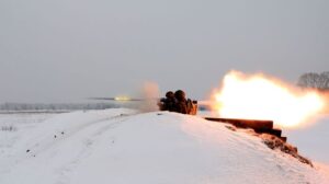 Сердцем и оружием кремлёвцы Родине служат