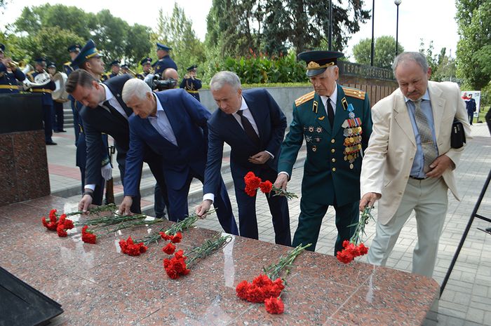 Во время открытия закладного камня в Воронеже. 