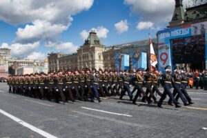 Многолетние традиции и новейшие педагогические технологии