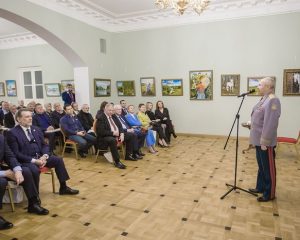 Согласных по жизни судьба ведёт
