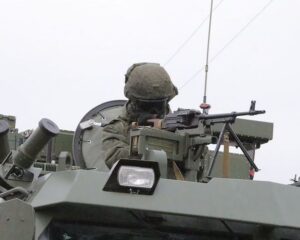 Выполняя задачи боевого применения.