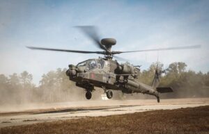 Вертолёт Apache Великобритании.