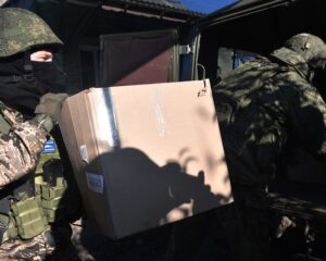 В Мариуполь возвращается мирная жизнь.