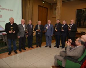 Сохраняя верность традициям
