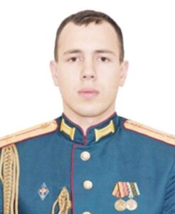 Старший лейтенант Владислав МАСЛЯНСКИЙ.