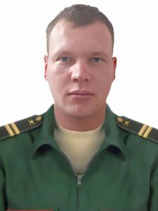 Младший сержант Дмитрий СИЛКИН.