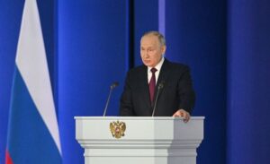 В деле защиты России мы все должны соединить, согласовать свои усилия, свои обязанности и свои права для поддержания одного исторического высшего права – права России быть сильной