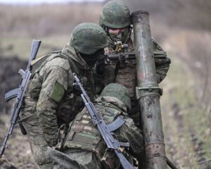 Проявляя высокую выучку….