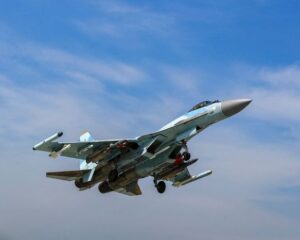 В широком спектре поражения.