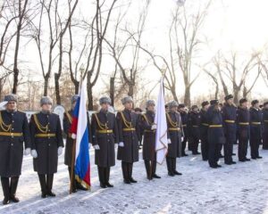 Лейтенантская служба начинается зимой.