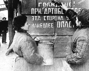 Кинолетопись блокадной поры.