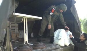 Сводные отряды российских военнослужащих продолжают оказание помощи жителям САР