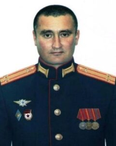 Гвардии подполковник  Юрий ГАВШИН.