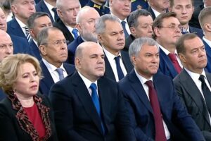 В деле защиты России мы все должны соединить, согласовать свои усилия, свои обязанности и свои права для поддержания одного исторического высшего права – права России быть сильной