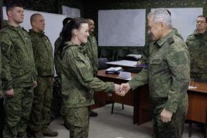 На контроле всестороннее и непрерывное обеспечение войск