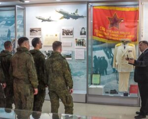 Советский перехватчик и сирийский дрон